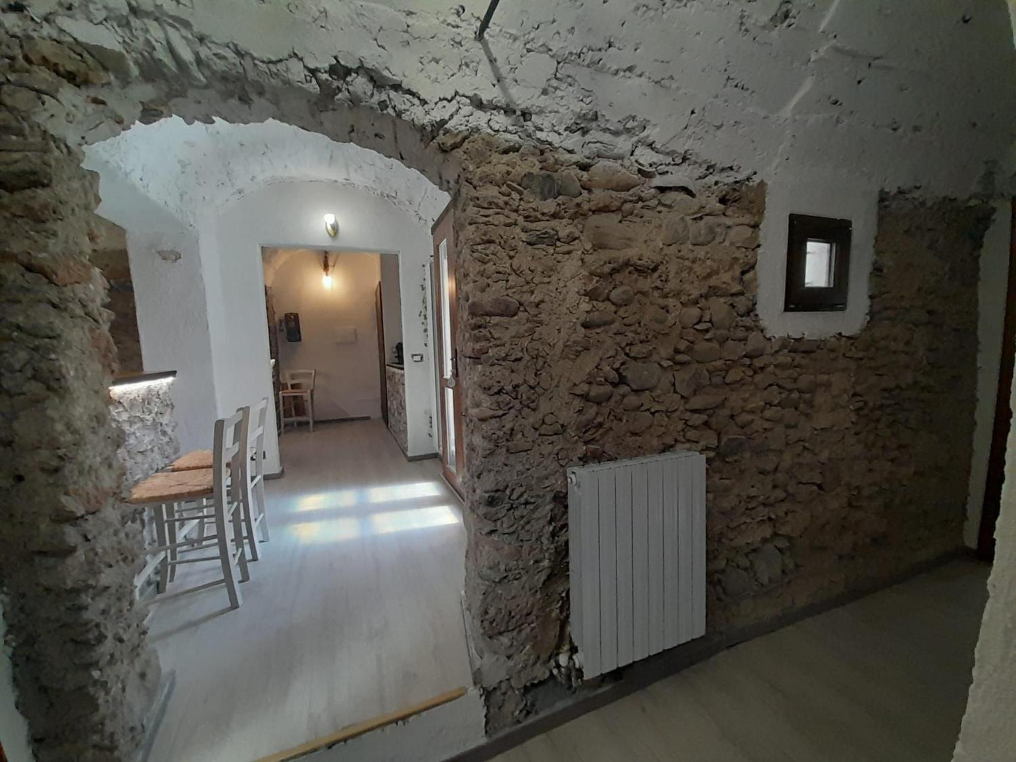 Apartment Coffee Time Cisano sul Neva Luaran gambar